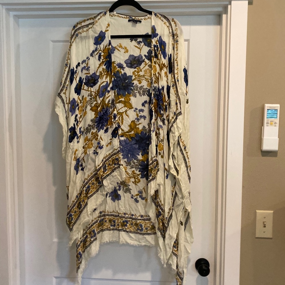 American Eagle Kimono